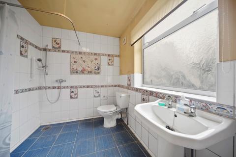 15 Richmond Way, London, E11 3QT