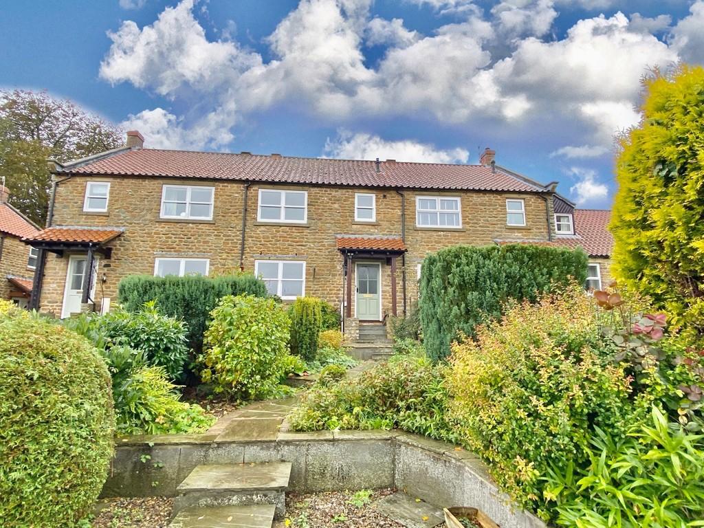 Dreaken Fold, West Ayton, Scarborough 3 bed terraced house £215,000