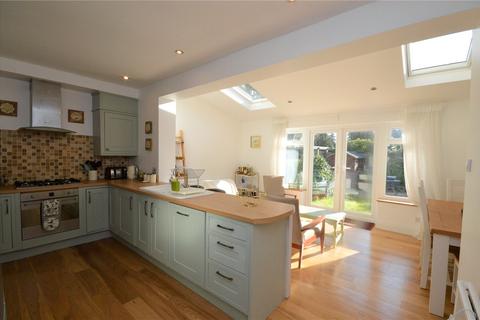 13 Clarence Drive, Horsforth, Leeds, LS18 4JS