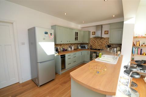 13 Clarence Drive, Horsforth, Leeds, LS18 4JS