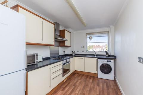 88 Greenacres, Brighton, BN1 6HR