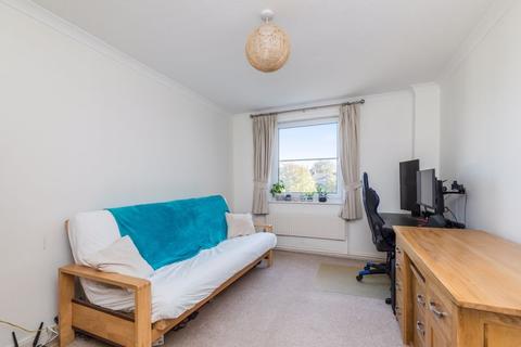 88 Greenacres, Brighton, BN1 6HR