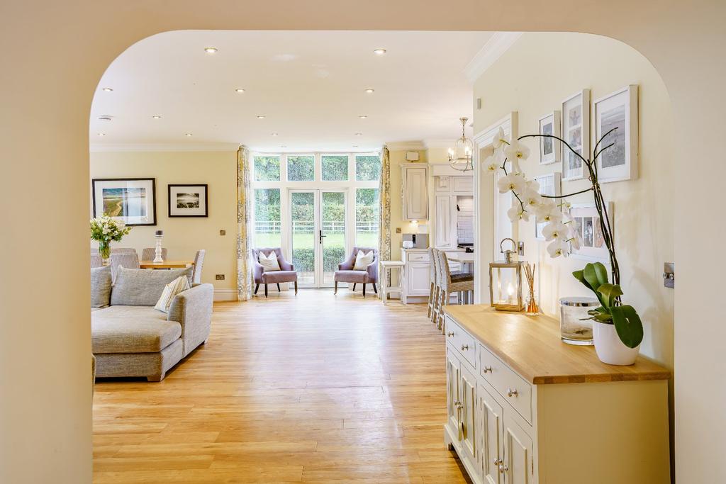 Kitchen/Sitting Room