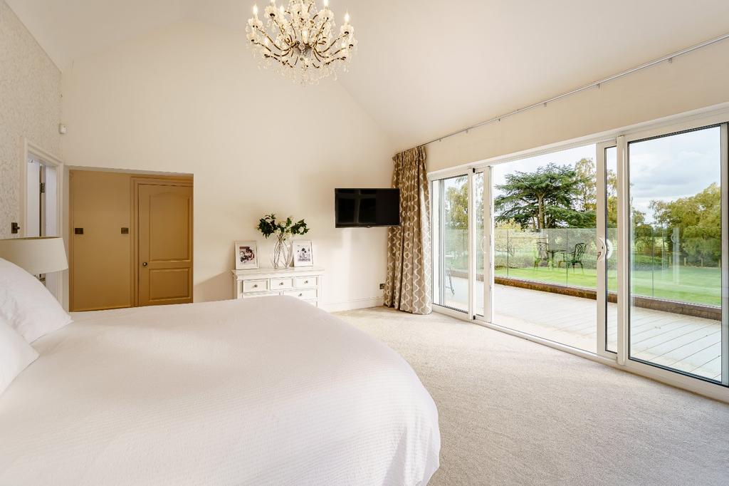 Principal Bedroom
