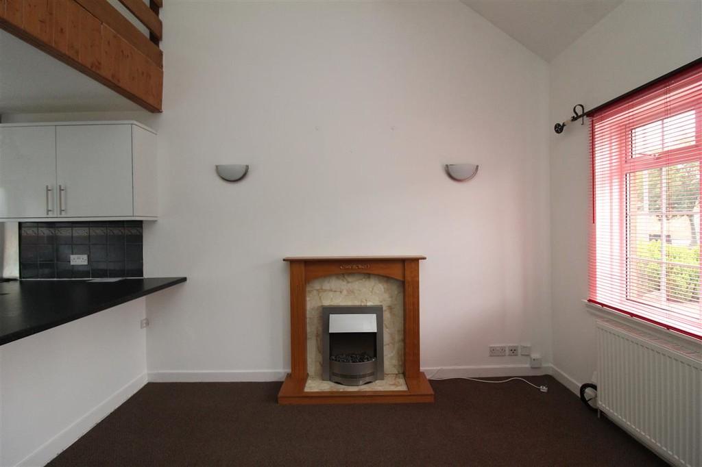 Ewing Avenue,Falkirk 1 bed terraced house £465 pcm (£107 pw)