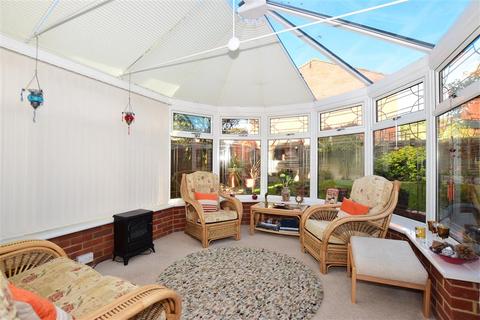 21 Elmbourne Drive, Belvedere, DA17 6JE