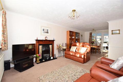 21 Elmbourne Drive, Belvedere, DA17 6JE