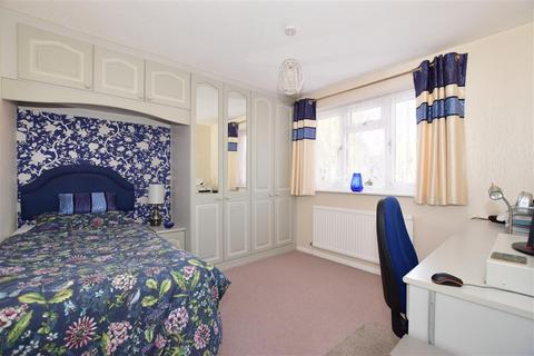 21 Elmbourne Drive, Belvedere, DA17 6JE