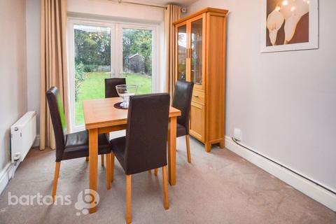 18 Broom Drive, Rotherham, S60 3NS