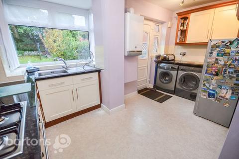 18 Broom Drive, Rotherham, S60 3NS
