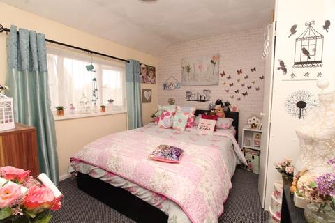 50 Cedar Avenue, Walsall, WS8 6BH