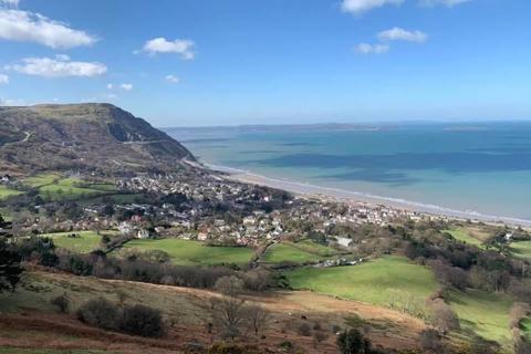 Pine Lodge Fernbrook Road, Penmaenmawr, LL34 6EG
