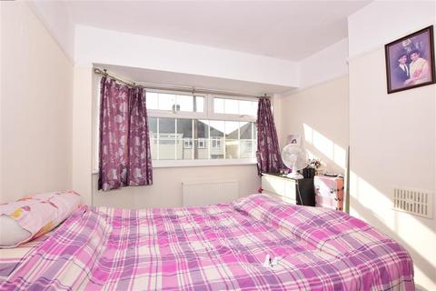 14 Savoy Road, Dartford, DA1 5AW