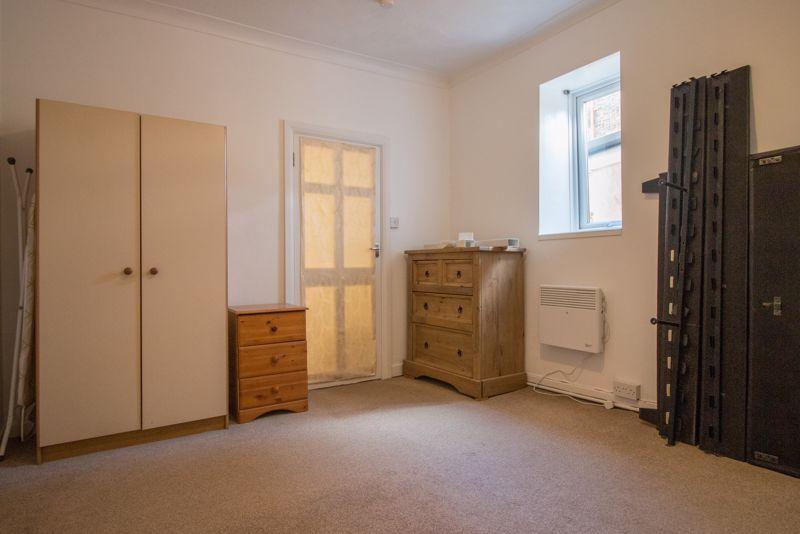 Flat 12 Lyndley...