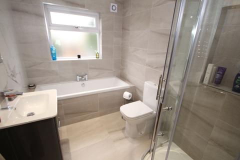 113 Dalewood Road, Sheffield, S8 0EE