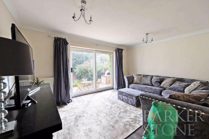 Little Marlow Road 4 bed detached house £875,000