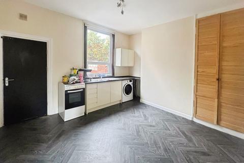 2 bedroom terraced house to rent, Hampden Road, Prestwich, Manchester.