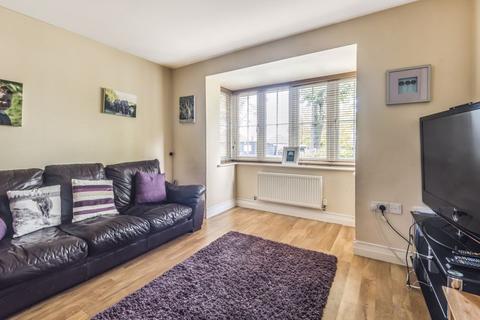 77a Langley Avenue, Worcester Park, KT4 8PD