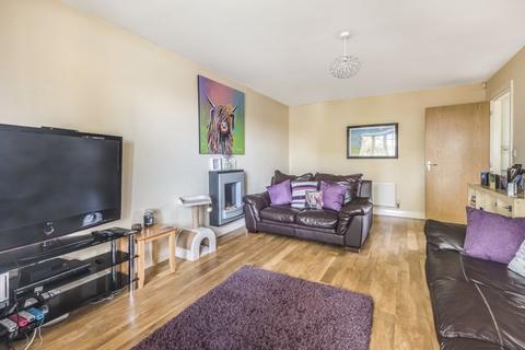 77a Langley Avenue, Worcester Park, KT4 8PD