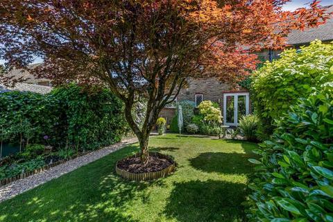 6 Chapmans Close, Challock, Ashford, TN25 4AX