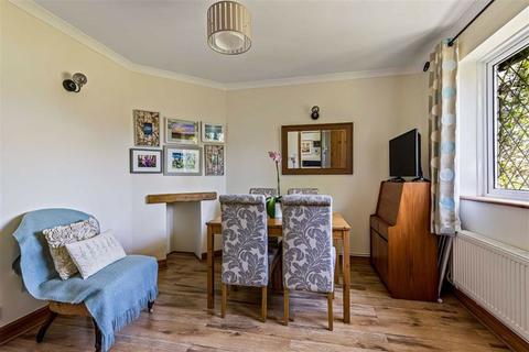 6 Chapmans Close, Challock, Ashford, TN25 4AX