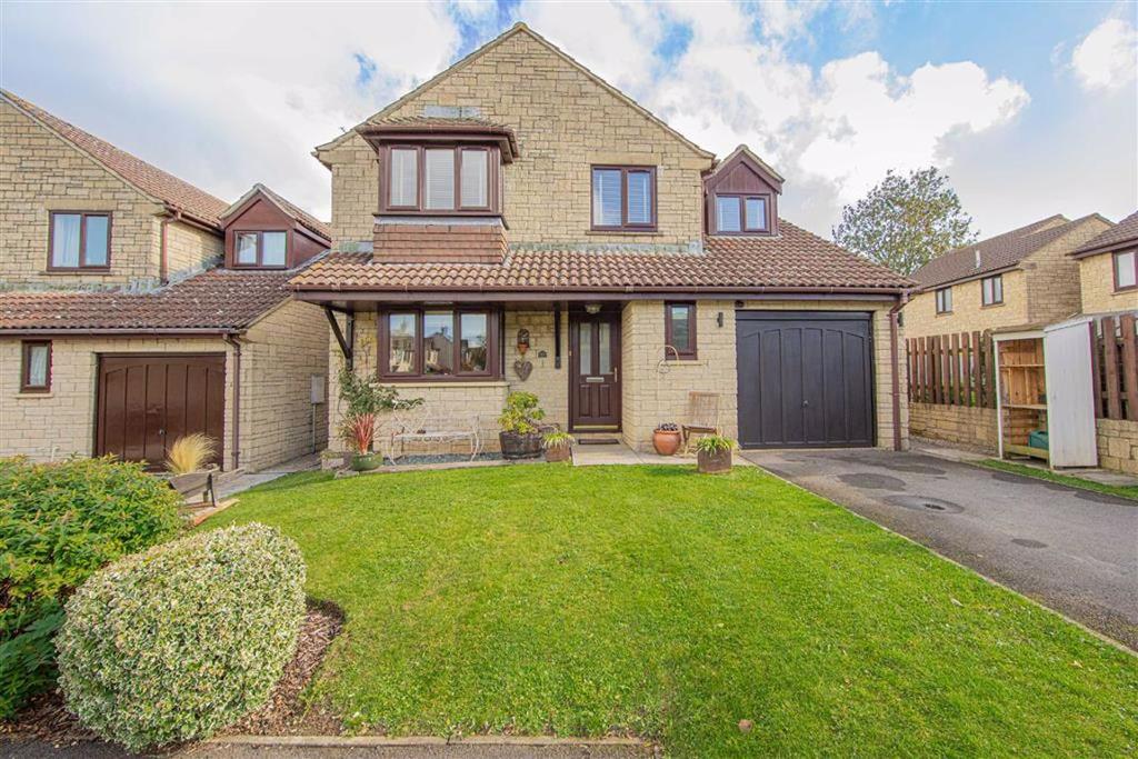 Godwins Close, Atworth, Wiltshire 4 bed house £389,950