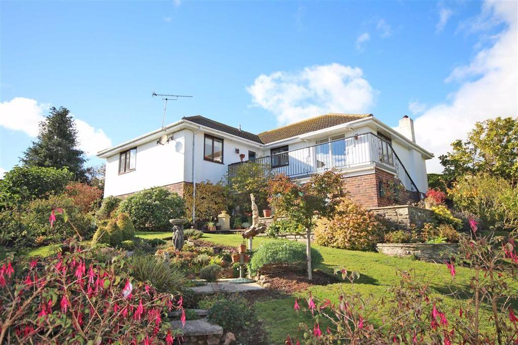 Bala Brook Close, Higher Brixham... 3 bed detached bungalow £485,000