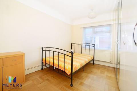 41 Cooper Dean Drive, Bournemouth, BH8 9LN