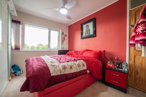 52 Chantry Lane, London Colney, St Albans, AL2 1JU