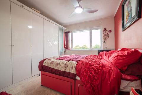 52 Chantry Lane, London Colney, St Albans, AL2 1JU