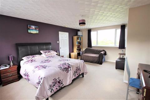 3 Emery Gate, Banwell, BS29 6DN