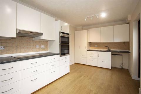 29 Beverley Place, Springfield, Milton Keynes, MK6 3LL