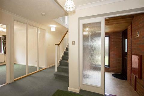 29 Beverley Place, Springfield, Milton Keynes, MK6 3LL