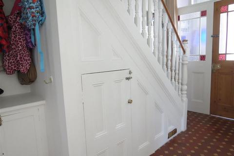 16 Chapel Road, Roche, St Austell, PL26 8JE