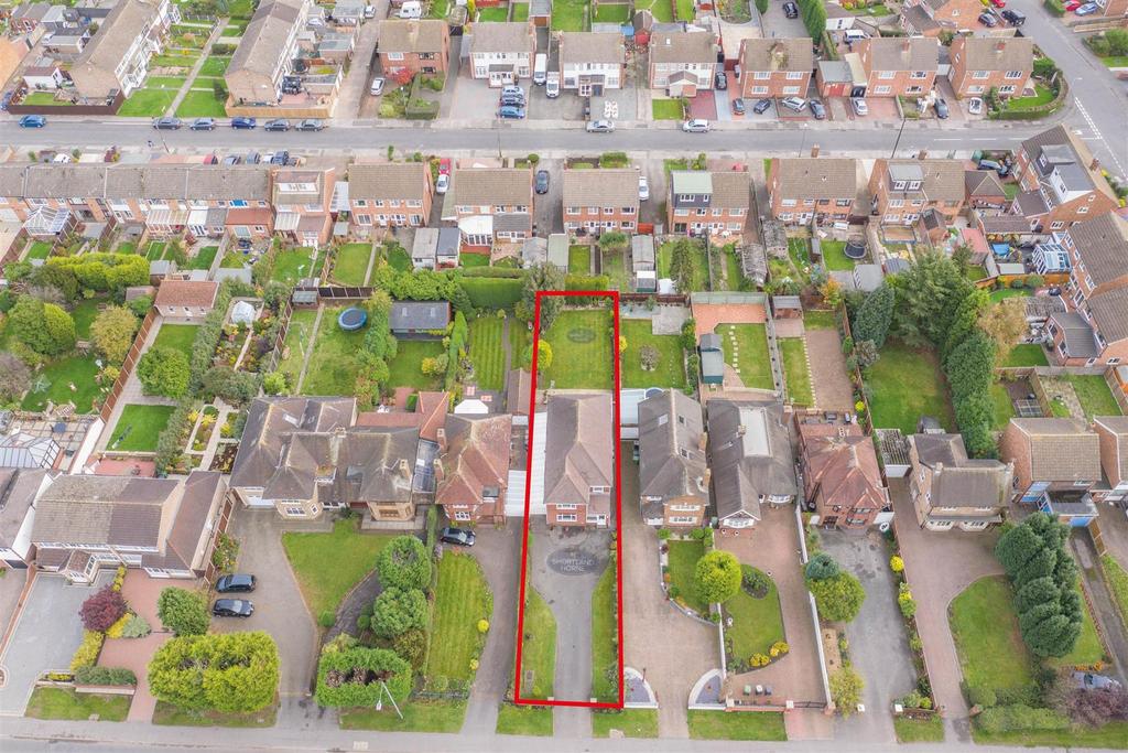 Coventry Road, Exhall, Coventry 5 bed detached house £450,000