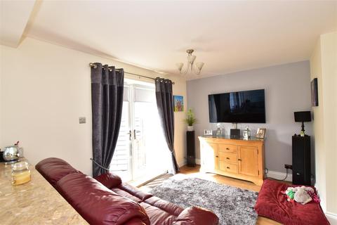 18 Barking Square, Sunderland, SR5 4RF