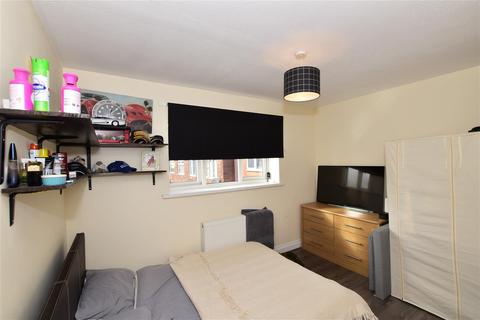 18 Barking Square, Sunderland, SR5 4RF
