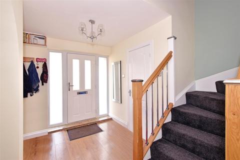 18 Barking Square, Sunderland, SR5 4RF