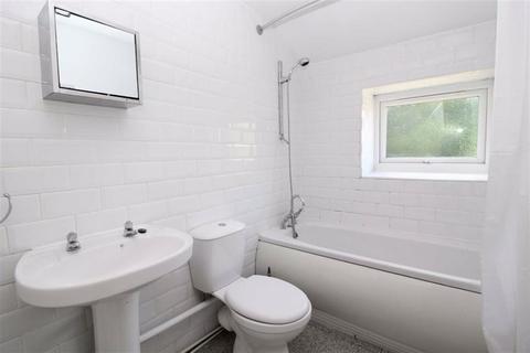 94 Buxton Road, Furness Vale, High Peak, SK23 7PF