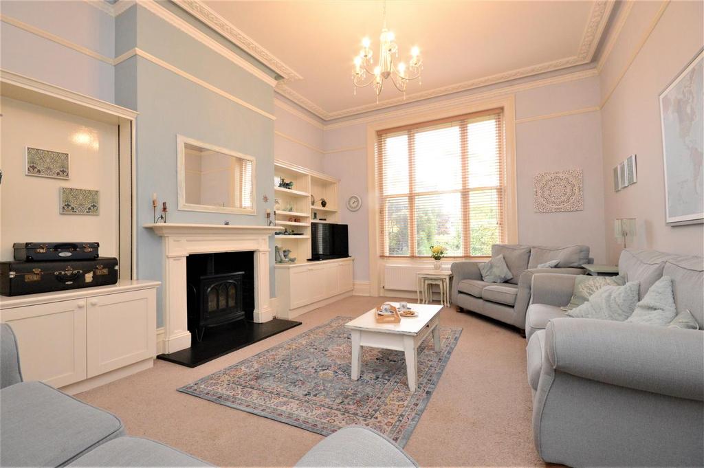 2 Living Room Aylestone.JPG