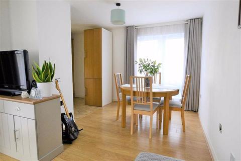 74 Amersham Road, Caversham, Reading, RG4 5NA