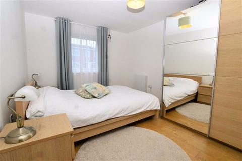 74 Amersham Road, Caversham, Reading, RG4 5NA
