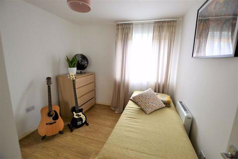 74 Amersham Road, Caversham, Reading, RG4 5NA