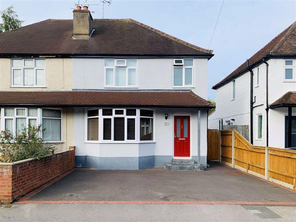 South View Avenue, Caversham, Reading 3 bed semidetached house £495,000