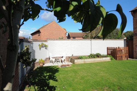 45 Walnut Road, Bottesford, Nottingham, NG13 0AY