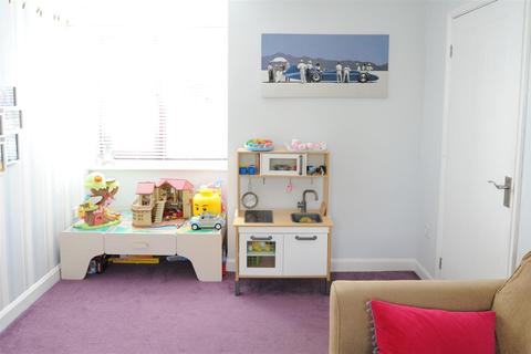 45 Walnut Road, Bottesford, Nottingham, NG13 0AY