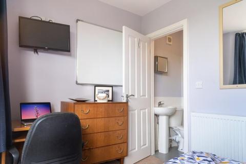 7 bedroom house share to rent - Hughenden Road