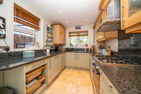 74 Horsecroft Road, Hemel Hempstead, HP1 1PY
