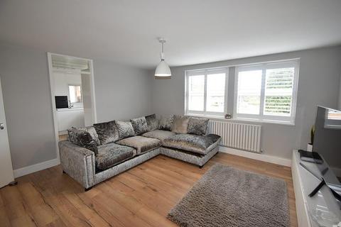 Flat 18, Bellsfield Court Bell Lane, Eton Wick, Windsor, SL4 6JR