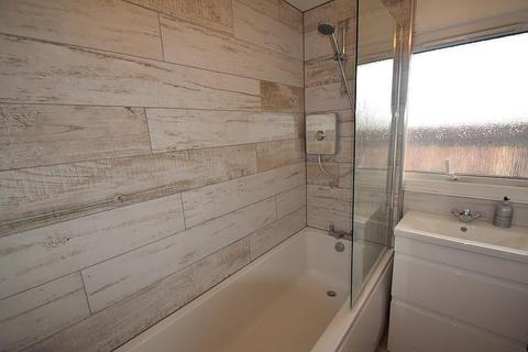 Flat 18, Bellsfield Court Bell Lane, Eton Wick, Windsor, SL4 6JR